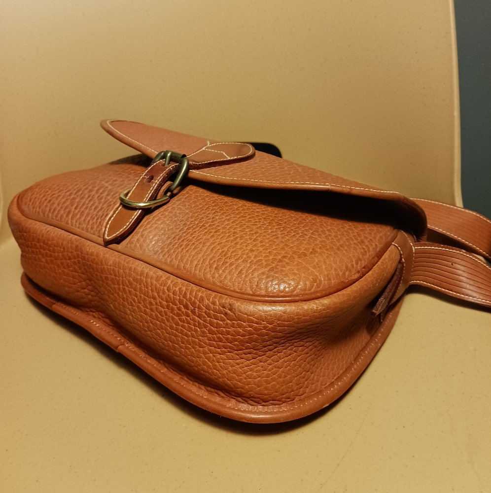 Vintage DOONEY & BOURKE Elegant Brown Leather Crossbody Bag - Picture 13 of 16